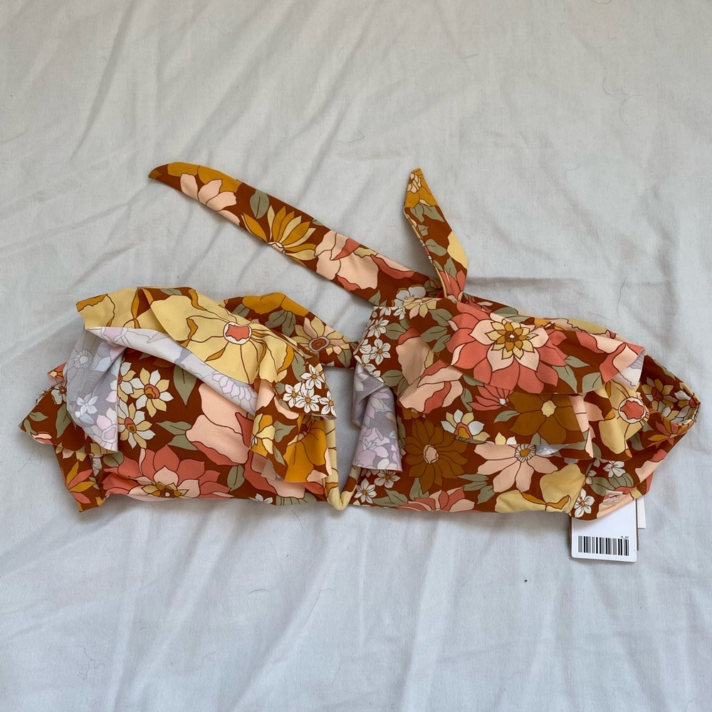 Billabong bikini top x salty blonde